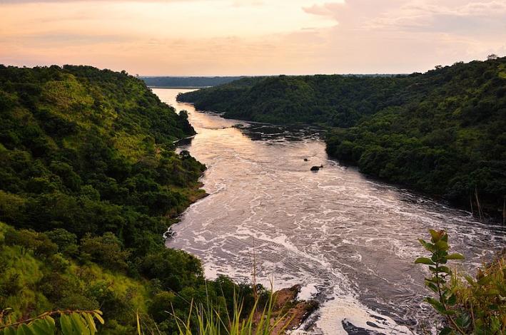 Evening_Nile_River_Uganda