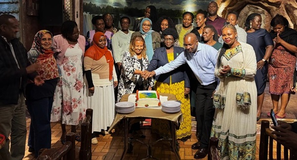 Cake cutting